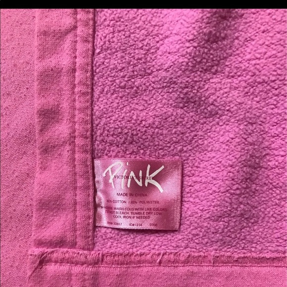 💗🐾PINK Stadium Blanket💗🐾 - Picture 3 of 4